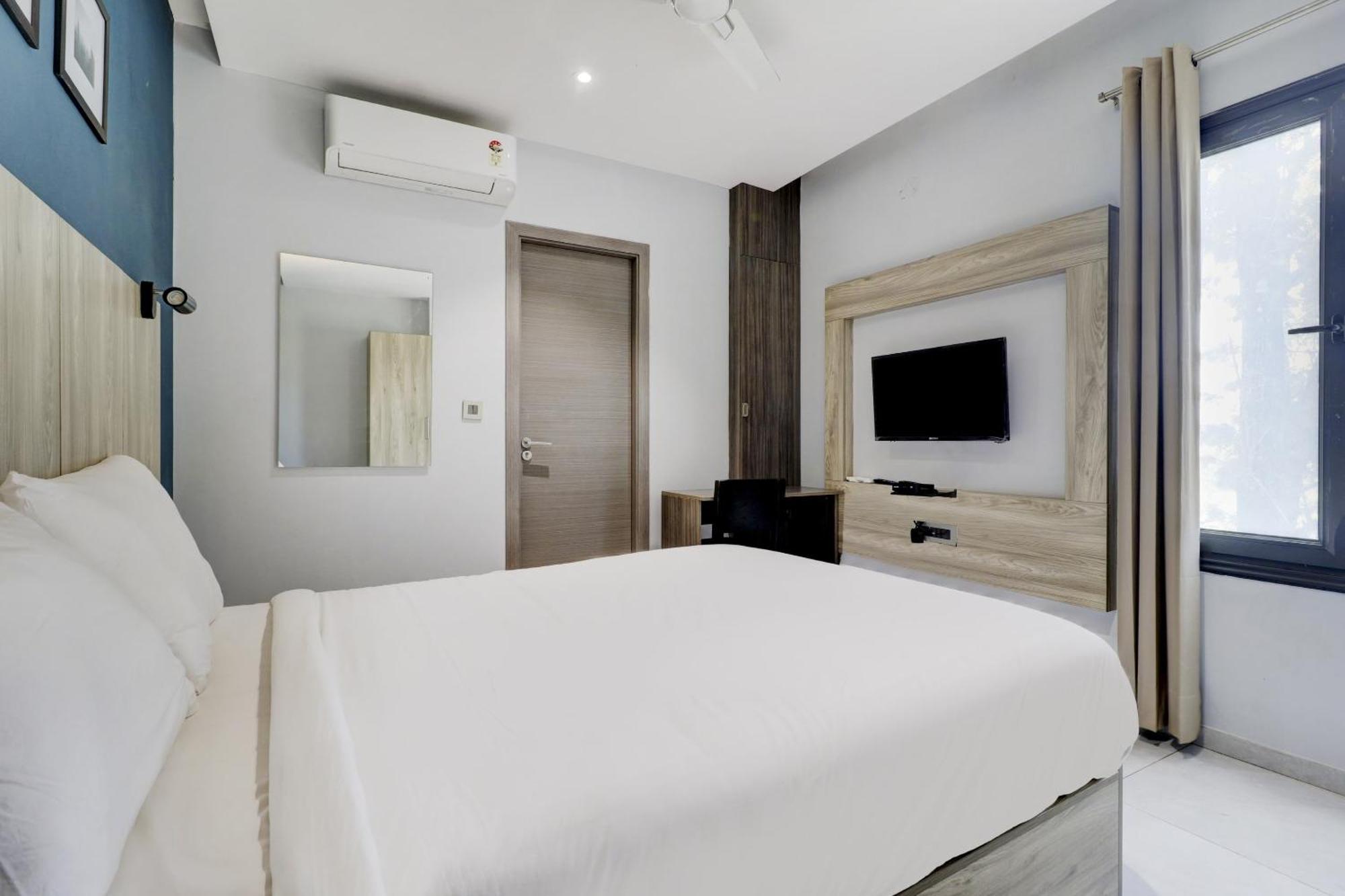 Super Sleek Townhouse Galexia Hotel And Resorts Bangalore Exterior foto